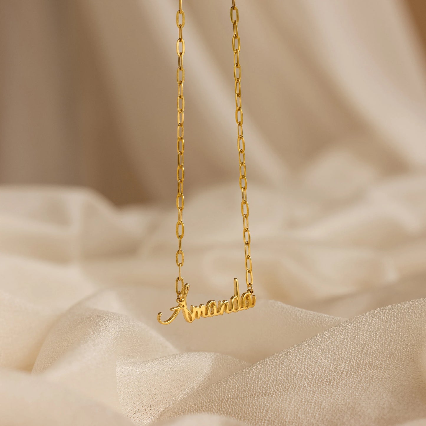 Collar con nombre Luna en cadena de clip