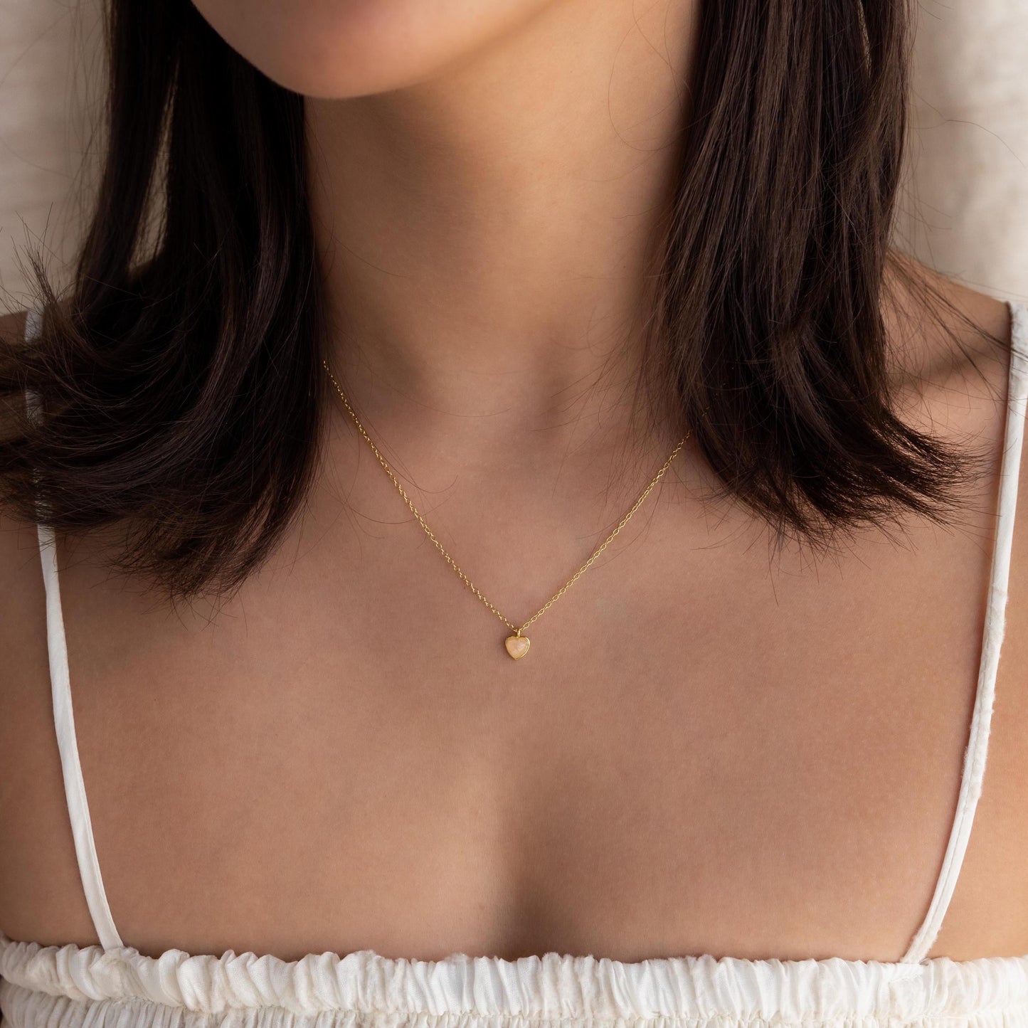 Collar de corazón de cuarzo rosa pequeño