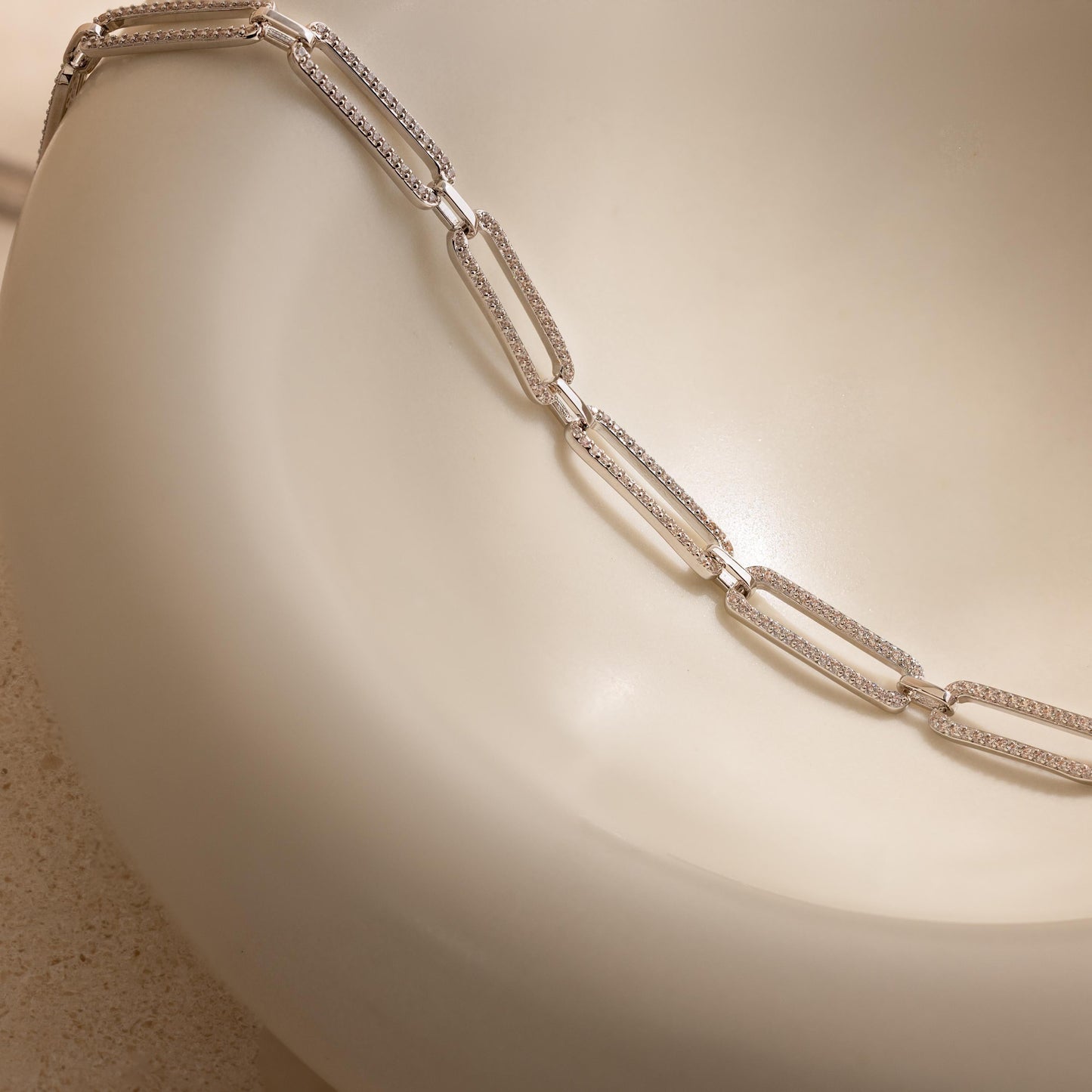 Collar de cadena de eslabones pavé