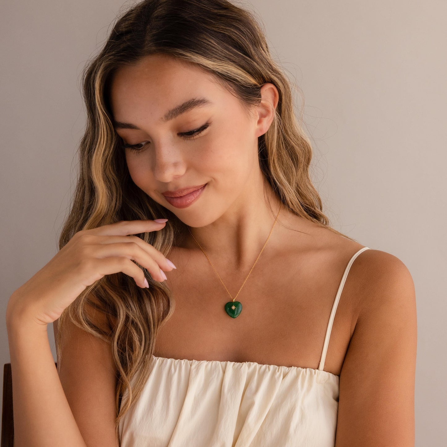 Collar de corazón de jade de la Estrella del Norte