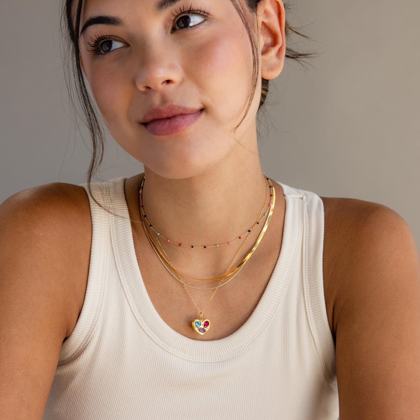 Collar de corazón con piedras de nacimiento mixtas