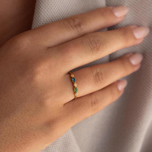 Cluster Marquise Geburtssteinring