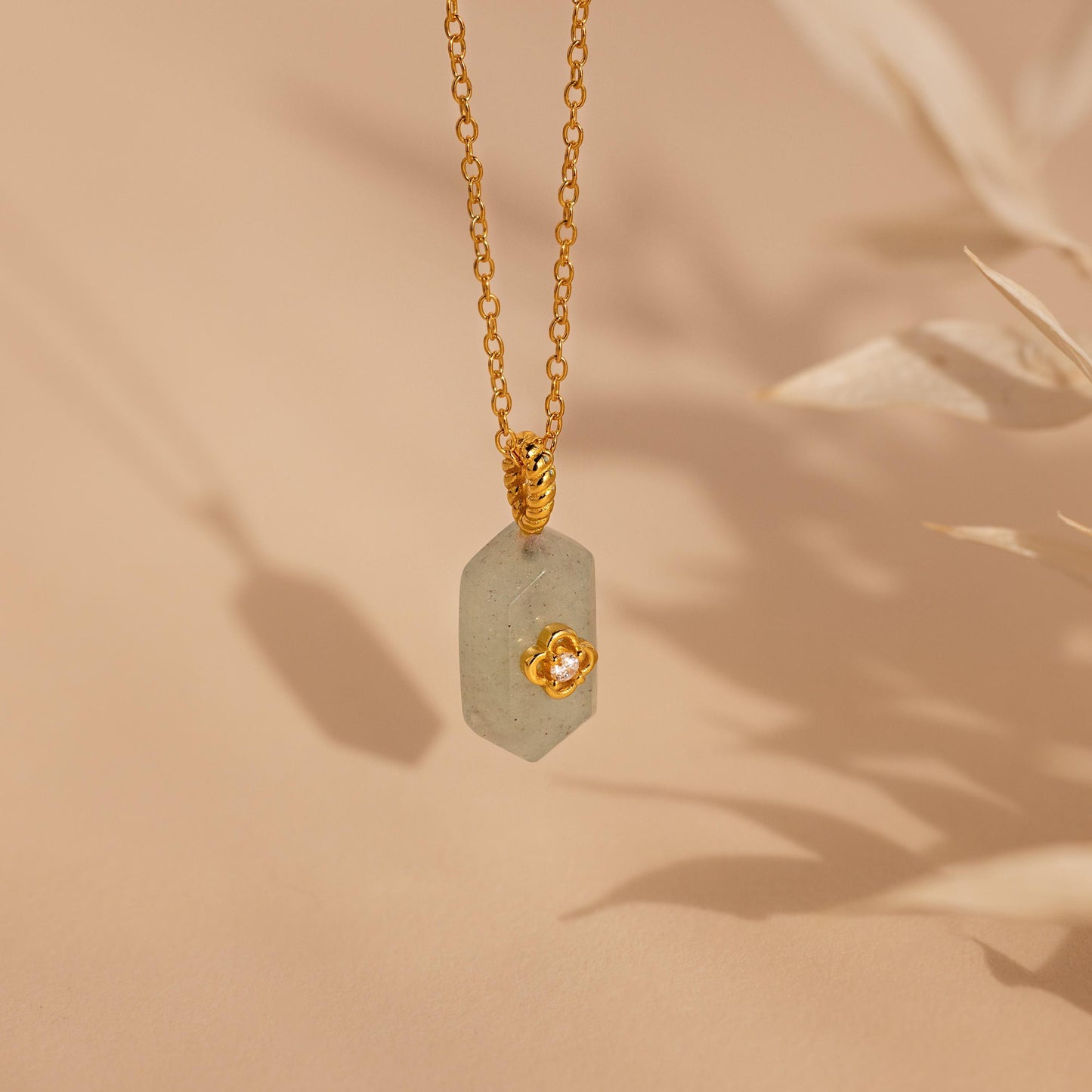 Collar de prisma de jade