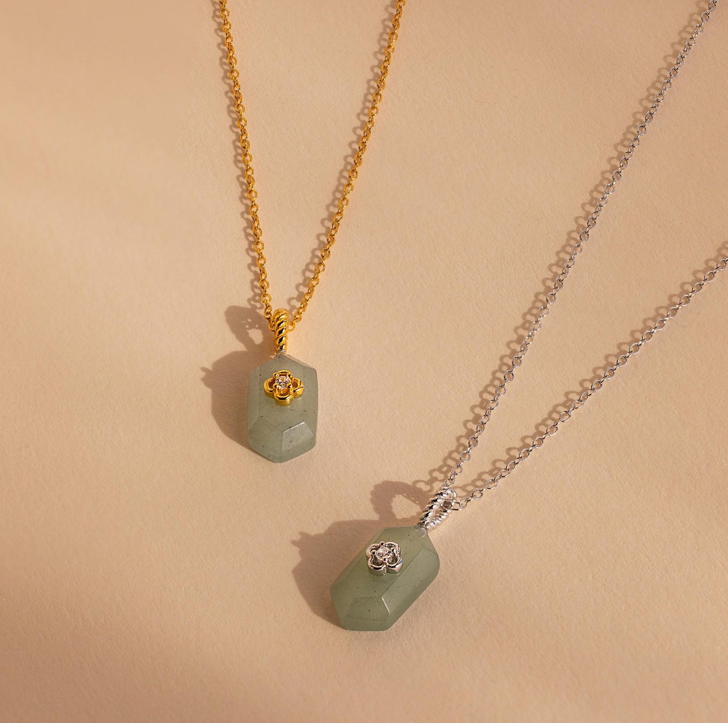 Collar de prisma de jade