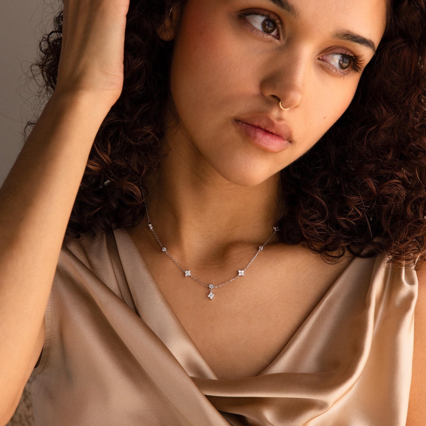 Collar de diamantes Ivy Station