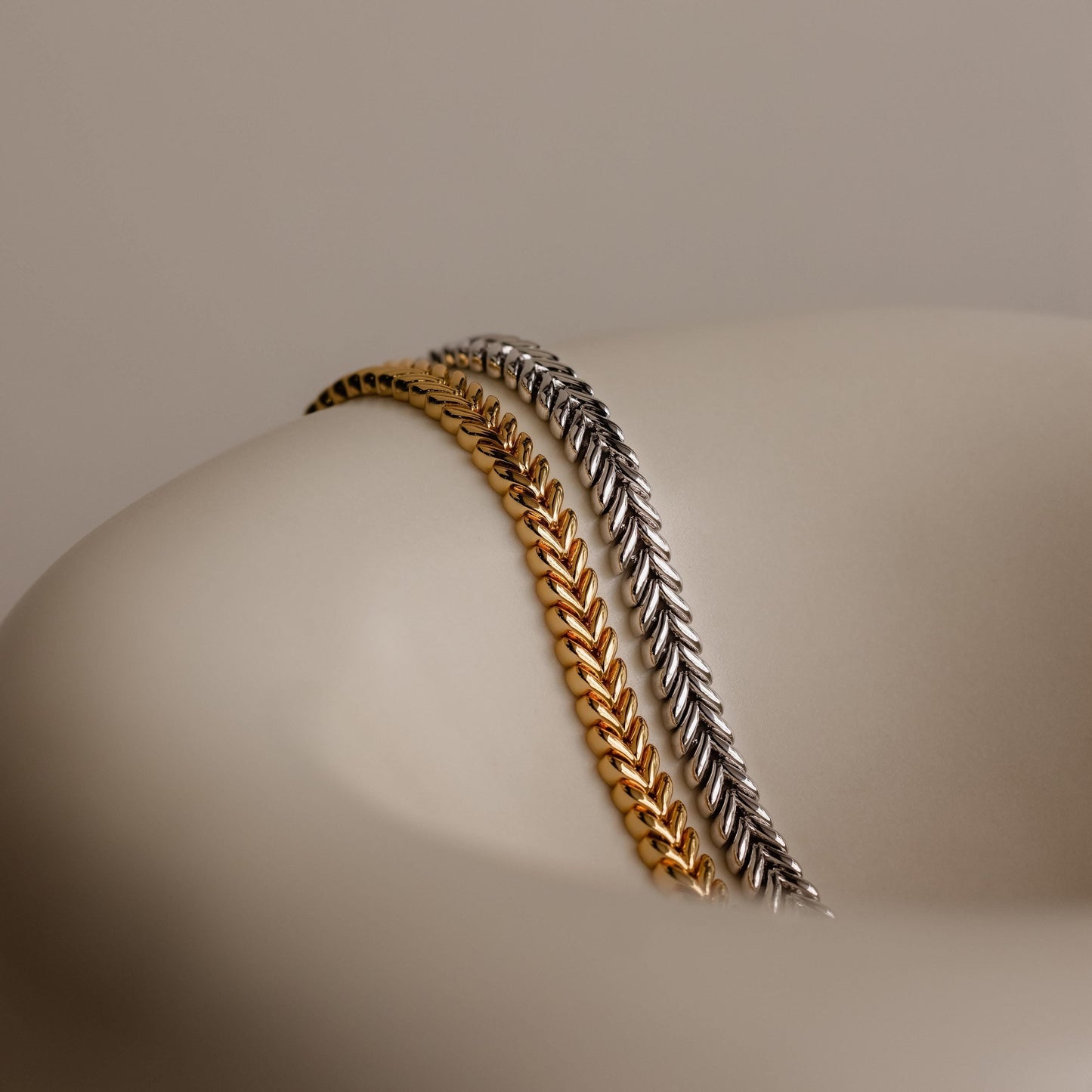 V-Link Chain Tennis Bracelet