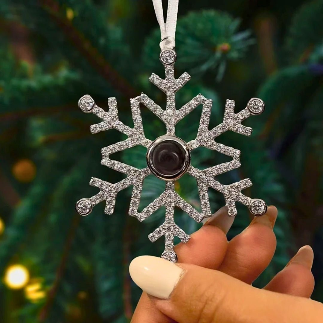 Personalized Christmas Everlasting Snowflake Photo Ornament