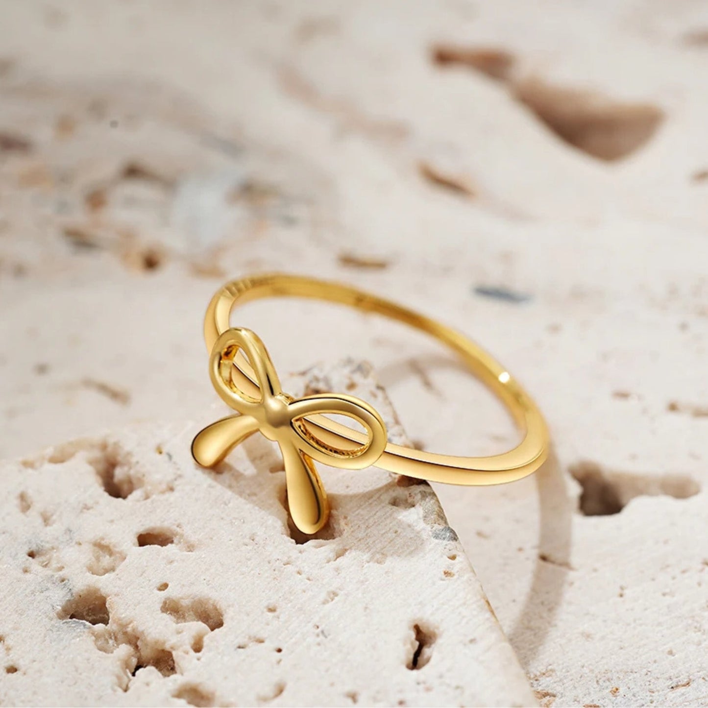 Ribbon Knot Ring