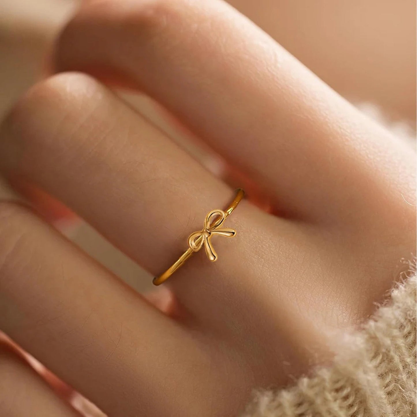 Ribbon Knot Ring