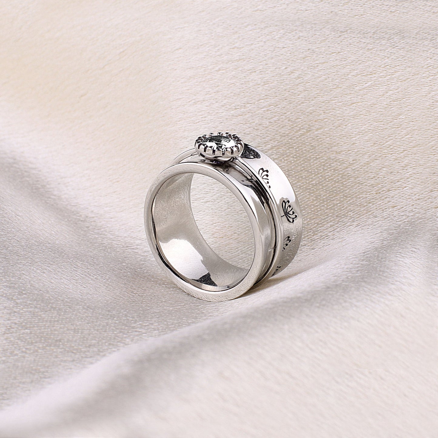 Silver Dandelion Birthstone Spinning Fidget Ring