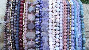 Bridging Tradition and Modernity: The Buddha Stone Mookaite Motivation Bracelet