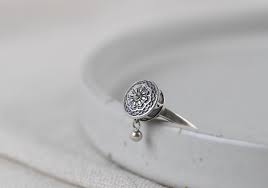 Buddha Stones Tibetan Hollow Om Mani Padme Hum Titanium Steel Spinner Balance Ring