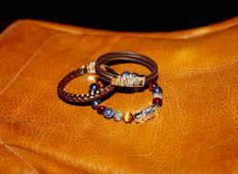 Buddha Stones Tiger Eye Four Leaf Clover Butterfly Protection Bracelet