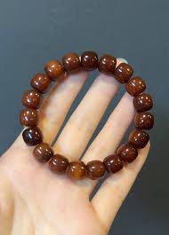 Cherry Colored Large Bodhi Seed Bracelet