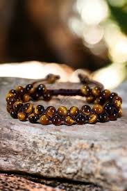 Embracing Nature’s Beauty: The Buddha Stones Tiger Eye Bracelet