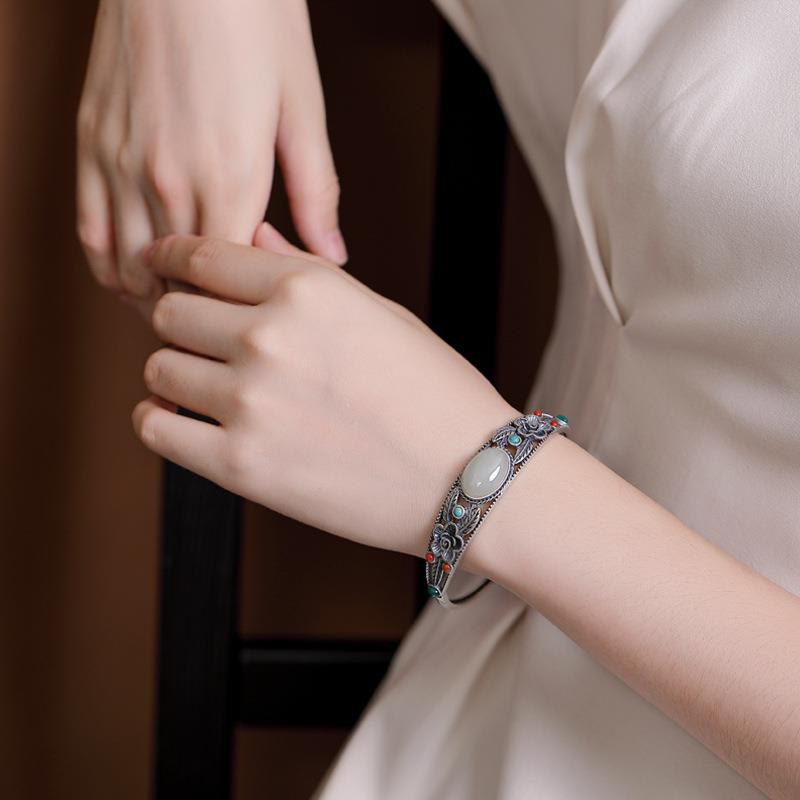 Pulsera de la suerte con piedras de Buda, jade cian, jade blanco, flor y hoja