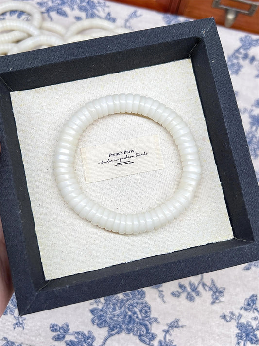 New White Bowl-Shaped Stress Relief Bodhi Bracelet - Touch Bling