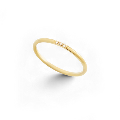 Zierlicher Stapelring mit Diamanten