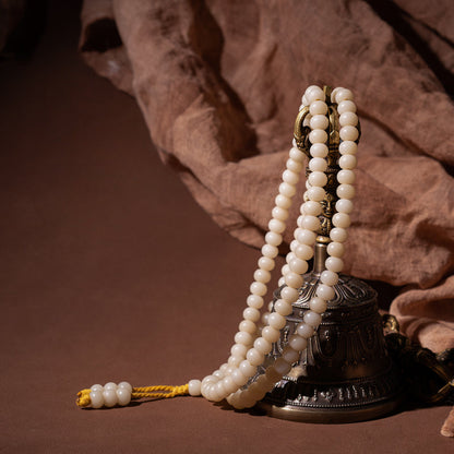 7,5 mm * 10 mm weiße Jade Bodhi 108 Perlen Mala Gebetsperlen