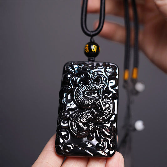 Buddha Stones Halskettenanhänger aus natürlichem schwarzem Obsidian, rechteckig, mit Drachengravur, Erfolg