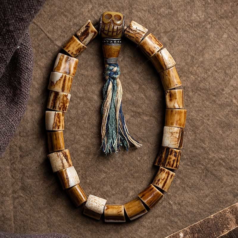 Pulsera de la sabiduría tallada con calavera de hueso de yak y hueso de ciervo tibetano de Buda