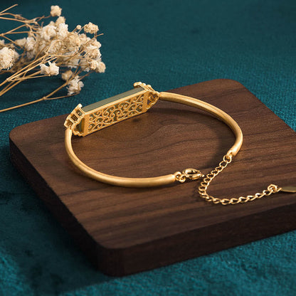 Pulsera de la suerte con jade hetiano y piedras de Buda bañada en oro de 24 quilates