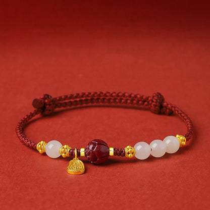 Pulsera de hilo rojo de la suerte con jade cinabrio y carácter Fu de Buda, chapada en oro de 24 quilates
