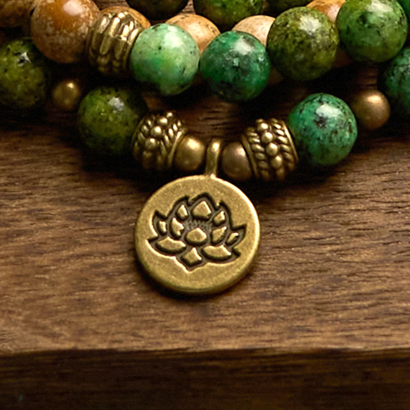Pulsera con 108 cuentas de mala de Buda, piedra natural, jaspe, turquesa y loto. 