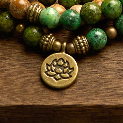 Pulsera con 108 cuentas de mala de Buda, piedra natural, jaspe, turquesa y loto. 