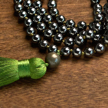 Buddha Stones 108 Mala-Perlen Naturstein Hämatit Quaste Kraftvolles Armband 