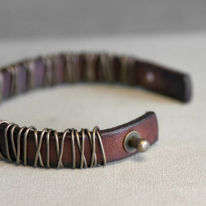 Pulsera de equilibrio con piedras de Buda, cuero vintage, cobre, latón y alambre enrollado
