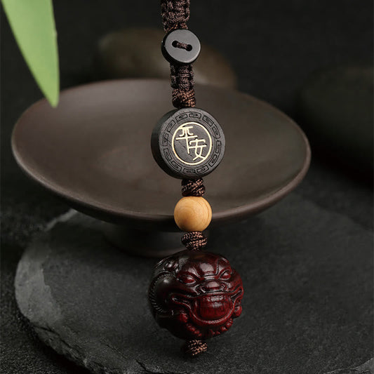Llavero con PiXiu de sándalo rojo y hojas pequeñas de Buda con protección segura y saludable