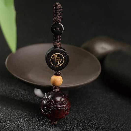 Llavero con PiXiu de sándalo rojo y hojas pequeñas de Buda con protección segura y saludable