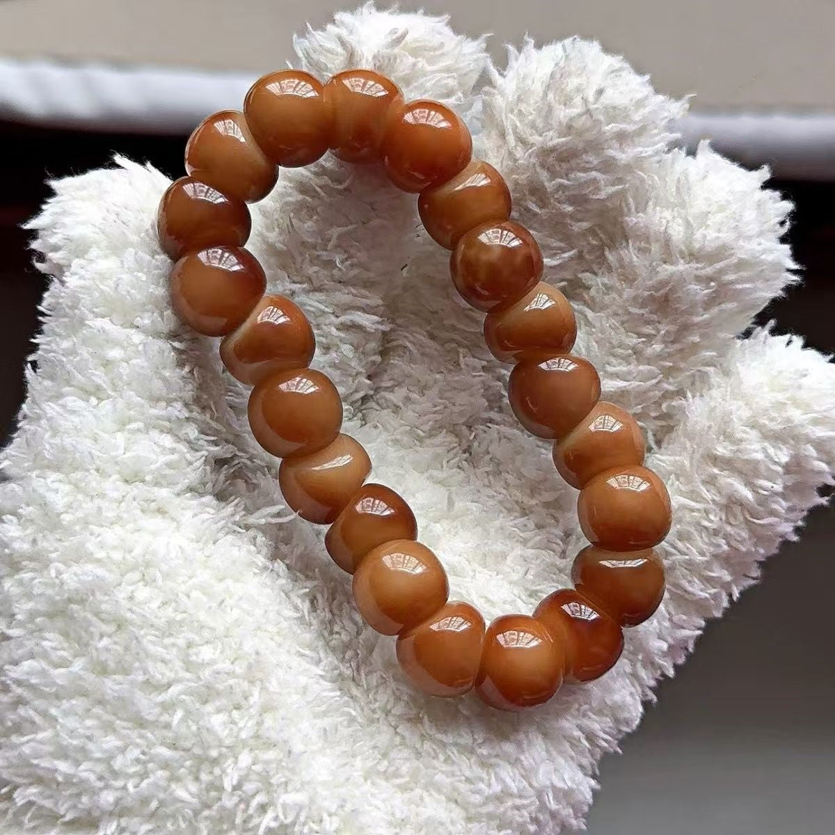 Floral Garlic Clove Stress Relief Bodhi Bracelet 14mm - Touch Bling