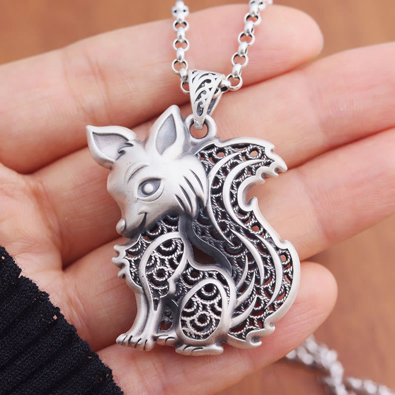 Collar de bendición de dos caras con diseño de zorro y piedras de Buda en plata esterlina 999 del Tíbet 