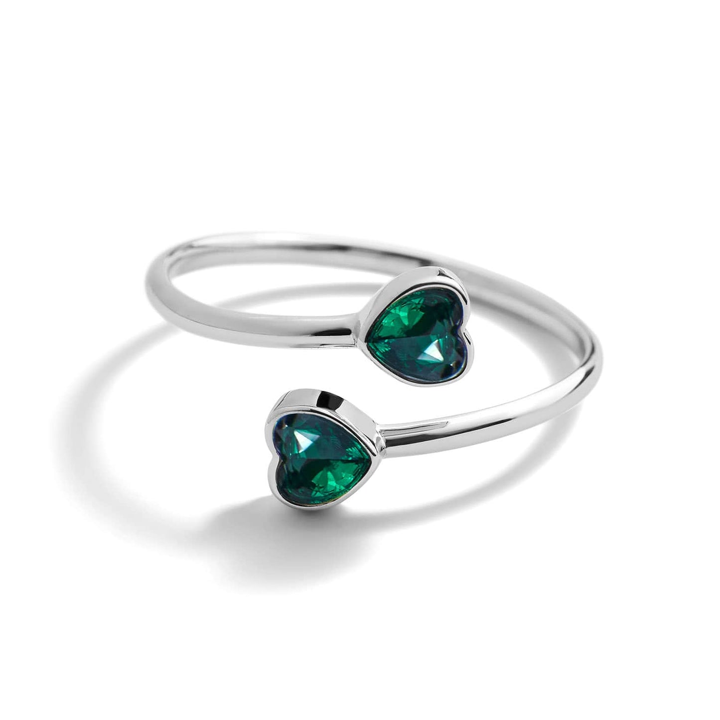 Anillo envolvente con piedra de nacimiento de corazón