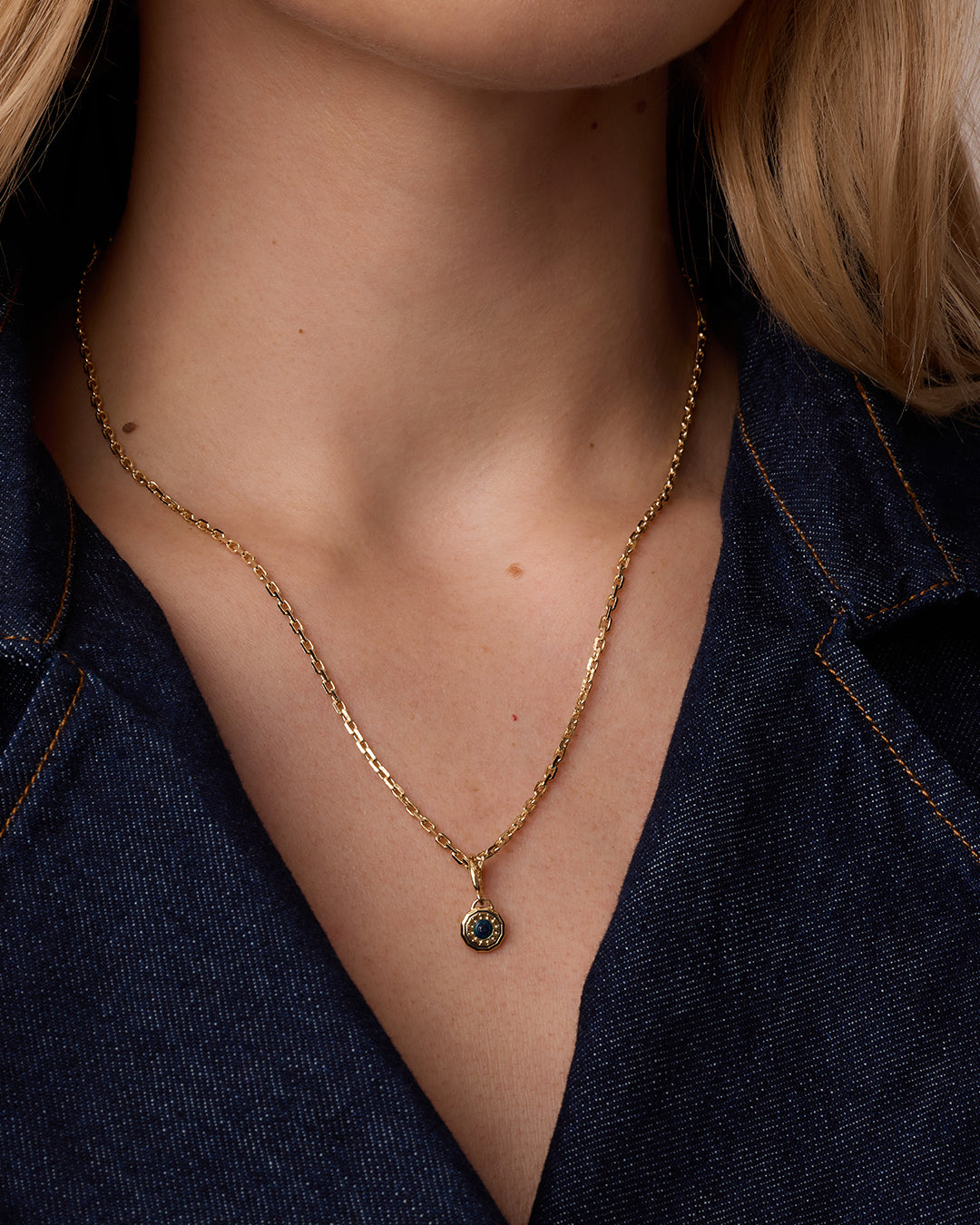 Charm Parker con piedra de nacimiento