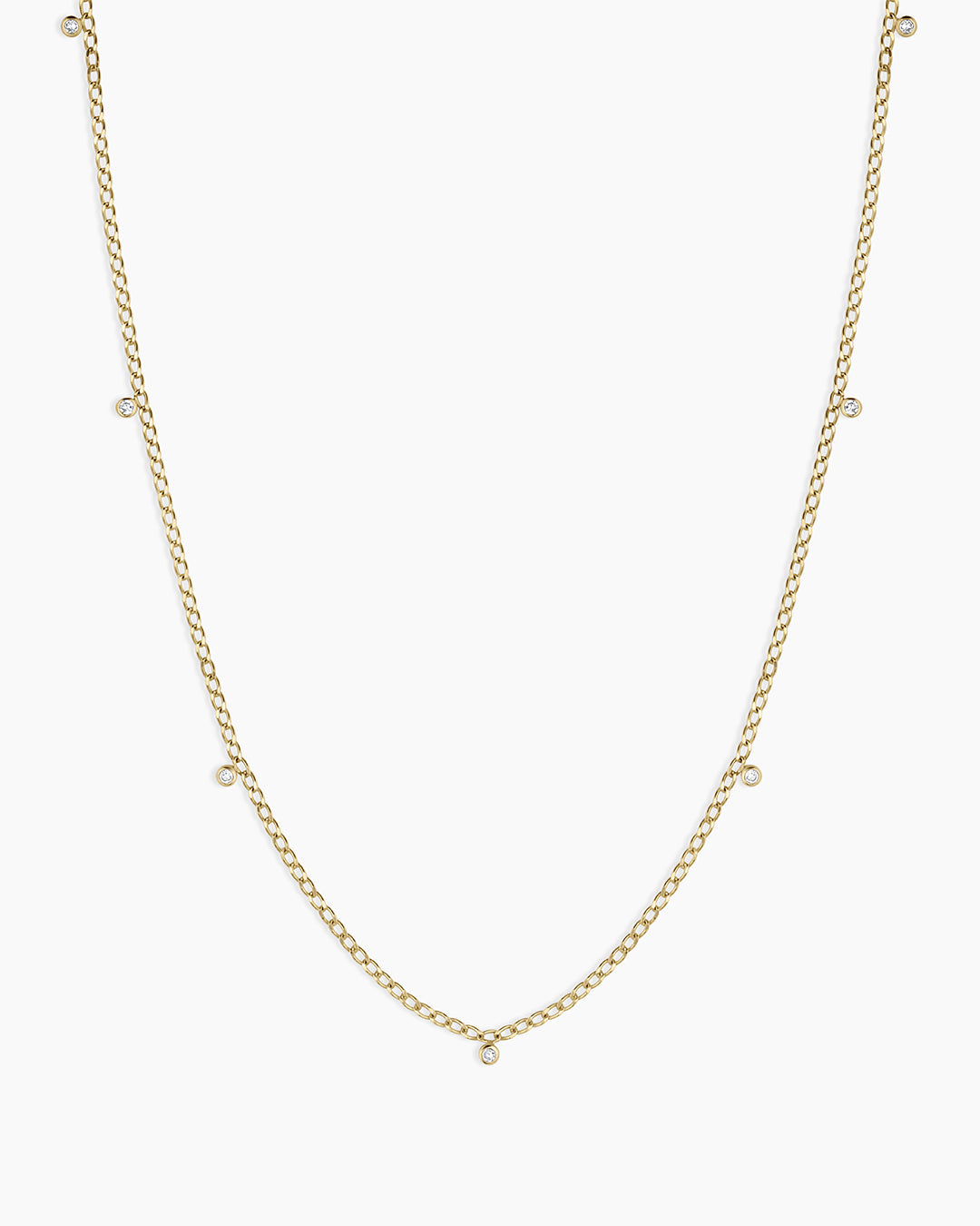 Flatterhalsband mit Diamantpunkten