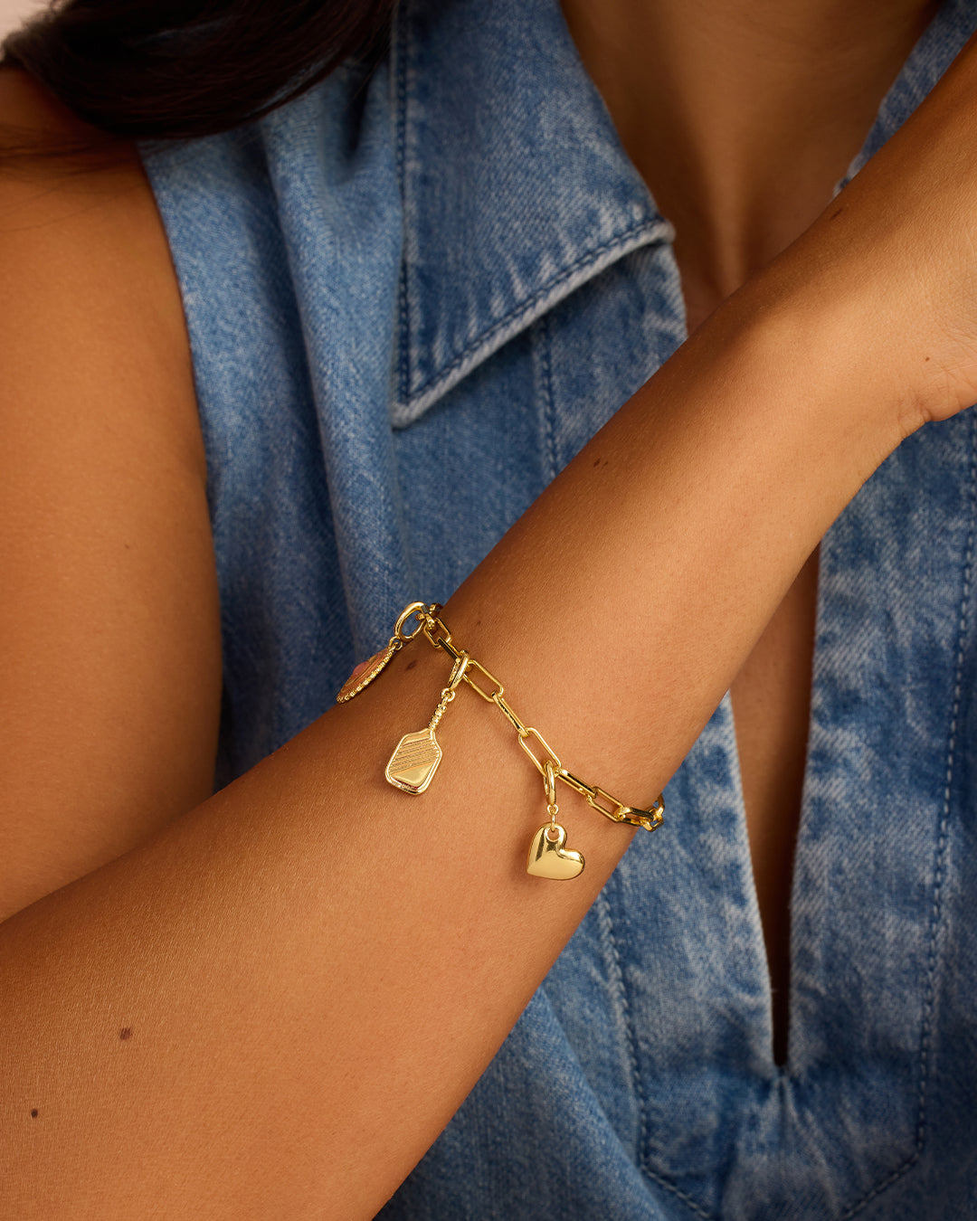 Charm de Varsity Parker