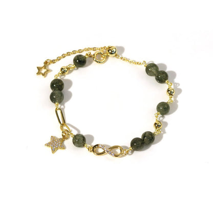 Pulsera de protección de estrellas de amor eterno con lazo de Möbius de cuarzo rutilado verde en oro de 14 quilates de Buddha Stones 