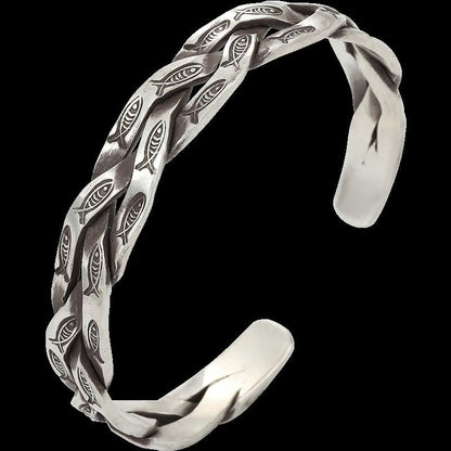 Brazalete con diseño retorcido de pez koi y piedras de Buda para la suerte y la riqueza