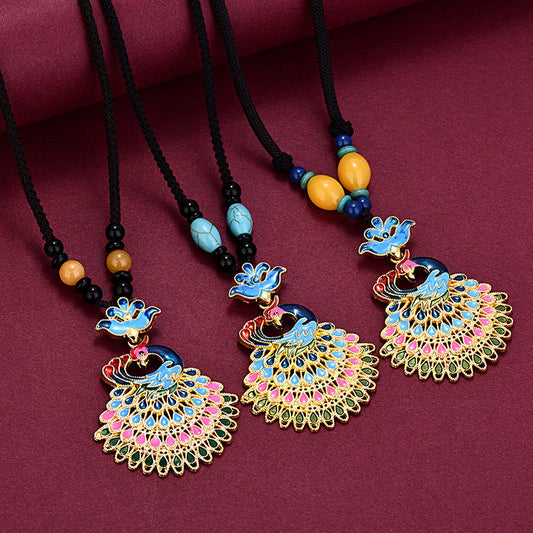 Collar con colgante de la fortuna de ágata turquesa, ámbar y pavo real de colores de Buda 