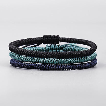 Pulsera tibetana de 3 piezas con nudo King Kong y amuleto de fuerza hecho a mano
