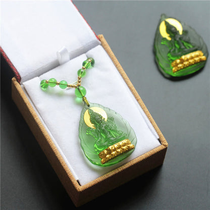 Collar con colgante de protección de cristal Liuli bañado en oro con piedras de Buda Tara Verde tibetano 