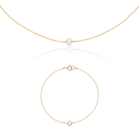 Geschenkset mit goldener Halskette und Armband mit einer Perle