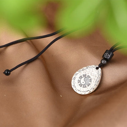 Collar con colgante de plata de ley 999 con diseño de gota de agua y Yin Yang Bagua, piedras de Buda, armonía y equilibrio 