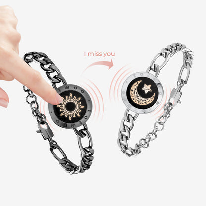 [Valentine's Day White Gift Packaging]Sun&Moon Touch Bracelets with Figaro Chain (Black+Silver)