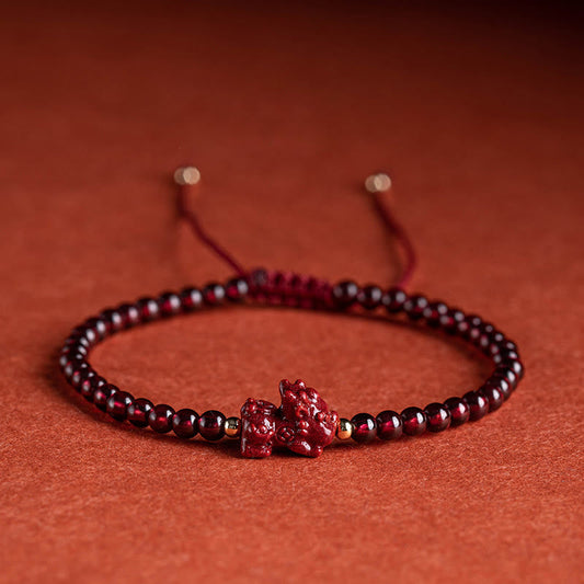 Buddha-Steine ​​Granat Zinnober PiXiu Blessing Calm String Armband 