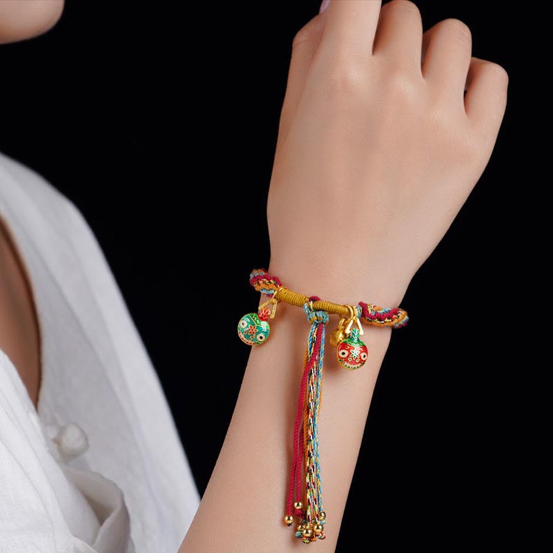 Pulsera trenzada de hilo colorido con nudo de reencarnación y la suerte familiar de la Bestia Tragadora de Oro de Buda 
