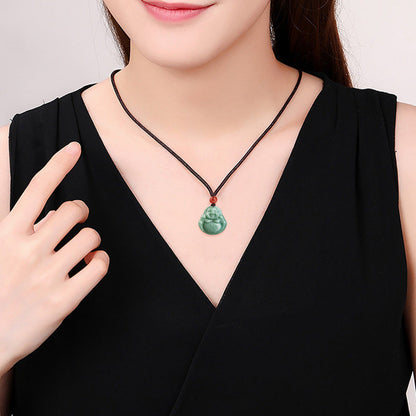 Collar con colgante de hilo de jade cian y piedras de Buda sonriente